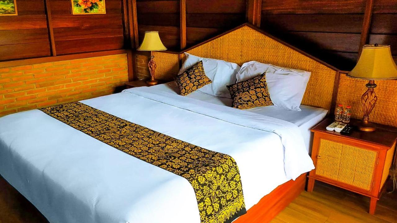Andung Andung Villa And Resto Banyuwangi  Bagian luar foto
