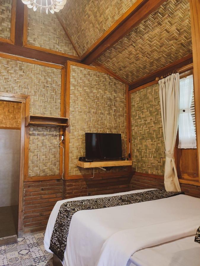 Andung Andung Villa And Resto Banyuwangi  Bagian luar foto